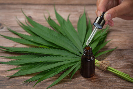 Les fleurs de CBD indoor peuvent-elles aider à mieux dormir après des journées chargées ?